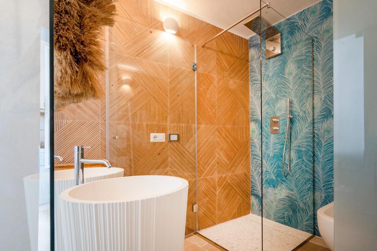 Apulia Charming Suites - Casa Lonfo Suite Sole Monopoli Buitenkant foto